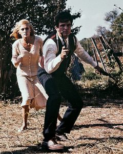 Image of Warren Beatty and Faye Dunaway in Bonnie and Clyde